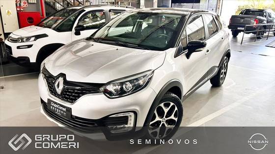 RENAULT CAPTUR 1.6 16V SCE FLEX LIFE X-TRONIC RENAULT CAPTUR 1.6 16V SCE FLEX LIFE X-TRONIC